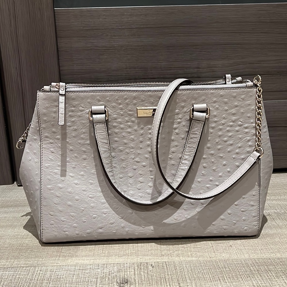Kate spade tote.